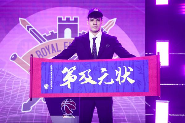长富资本 二年级生换全明星票王？北控狮子大开口，广东换陈国豪筹码曝光