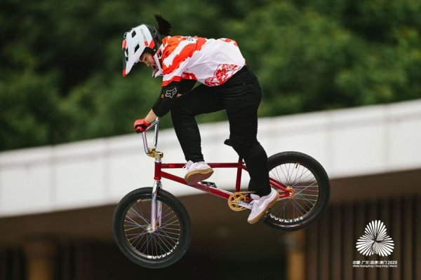 六六配资 十五运｜继续执教中国队，小轮车传奇德尔斯豪言：洛杉矶奥运包揽女子组冠亚军